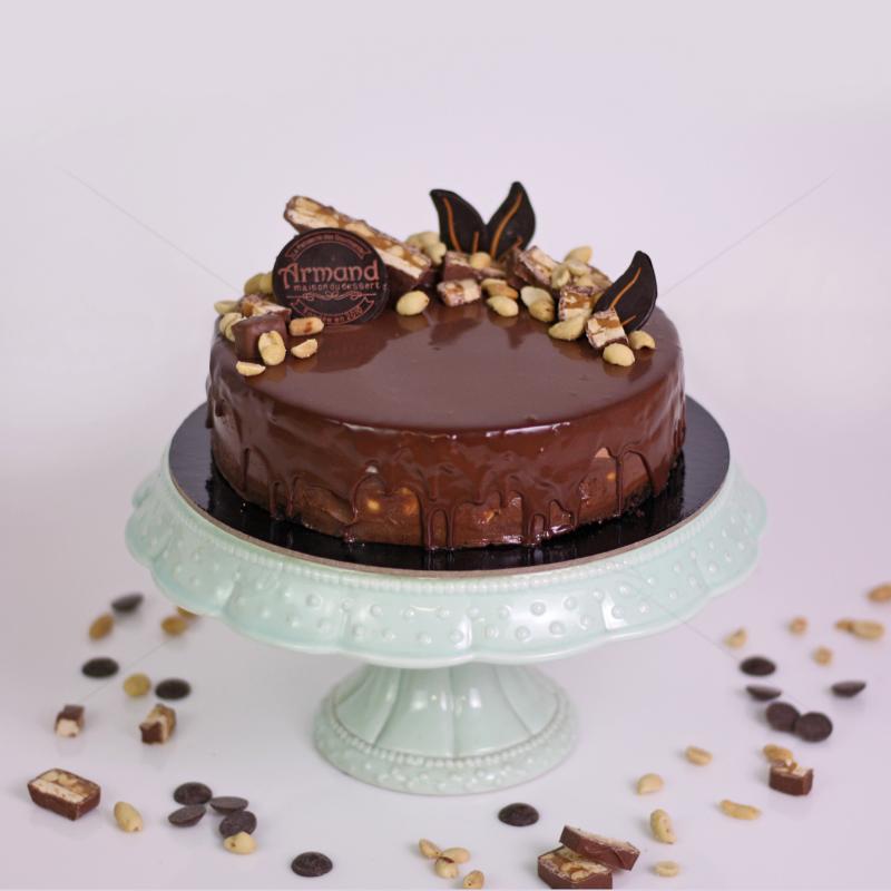 Tort Crunchy cu Arahide si Caramel