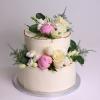 Tort Nunta Elegant cu Flori Naturale